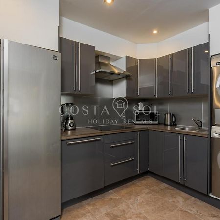 Puerto Marina-Benalmadena Luxury Apartment Dentro De La Isla エクステリア 写真