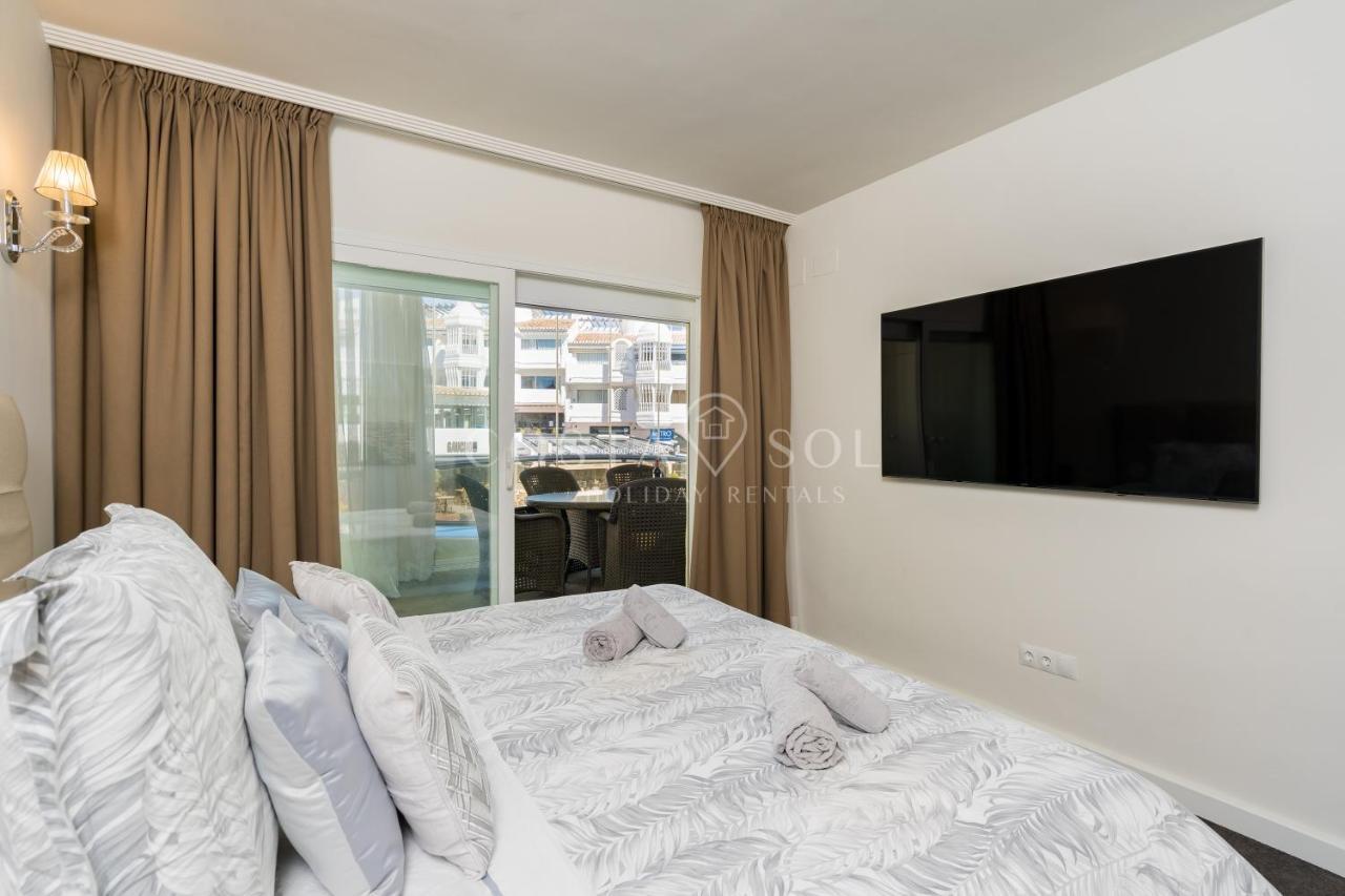 Puerto Marina-Benalmadena Luxury Apartment Dentro De La Isla エクステリア 写真